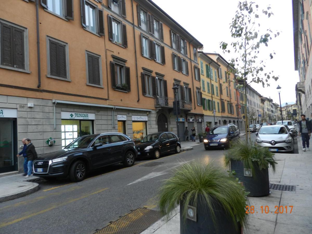 Bergamo Center Apartment Exterior photo